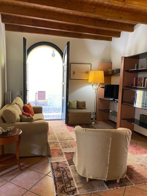 דירות אנג'רה La Casa Nel Borgo מראה חיצוני תמונה